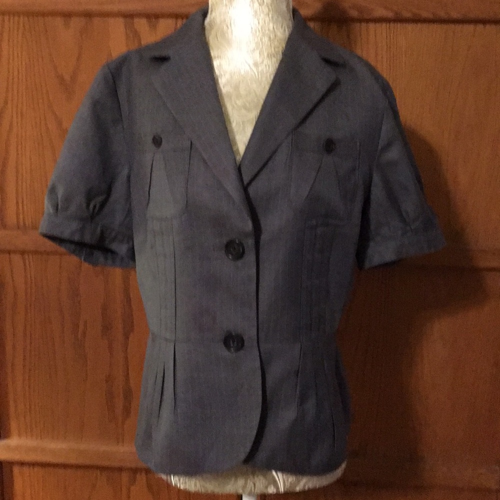 Banana Republic Silk and Wool short-sleeved Blazer